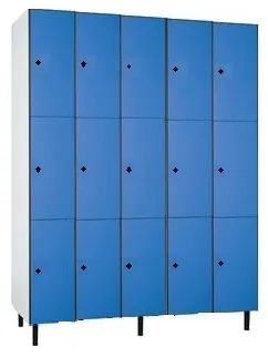 Taquillas Fenólicas Quíntuples Con 15 Puertas – 1800x2500x300 mm