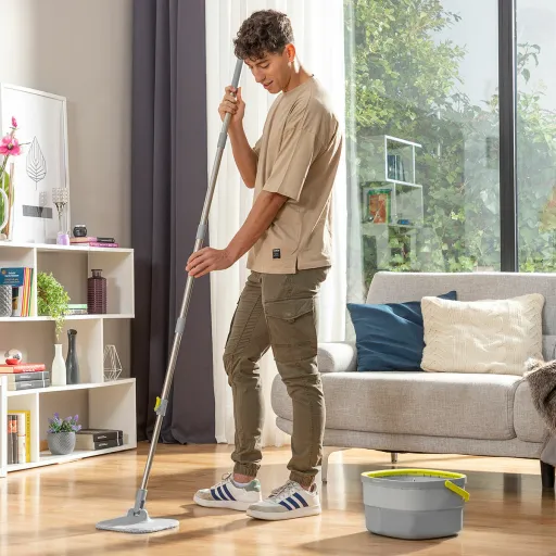 Mopa Giratoria Con Autolimpieza y Cubo Separador Selimop InnovaGoods